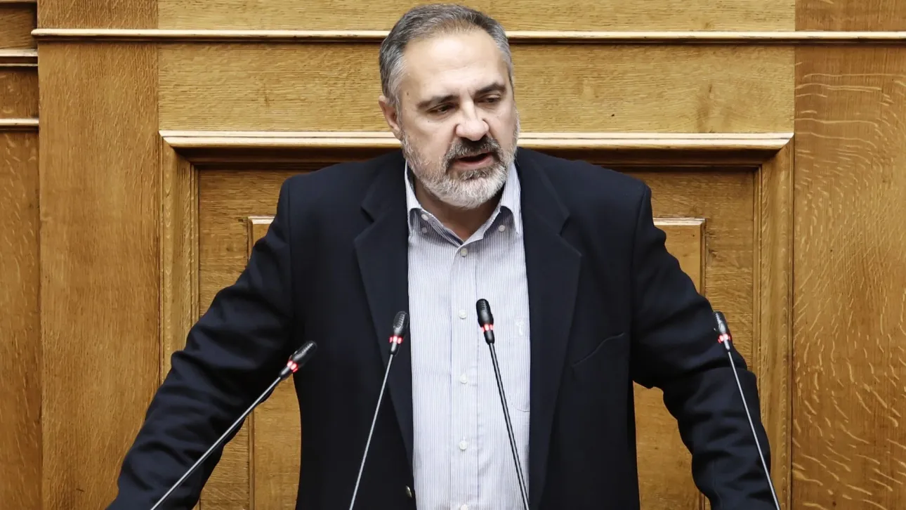 Σπαρτιάτες: Ανεξαρτητοποιήθηκε και ο Γιάννης Δημητροκάλλης – Μένουν με οκτώ βουλευτές