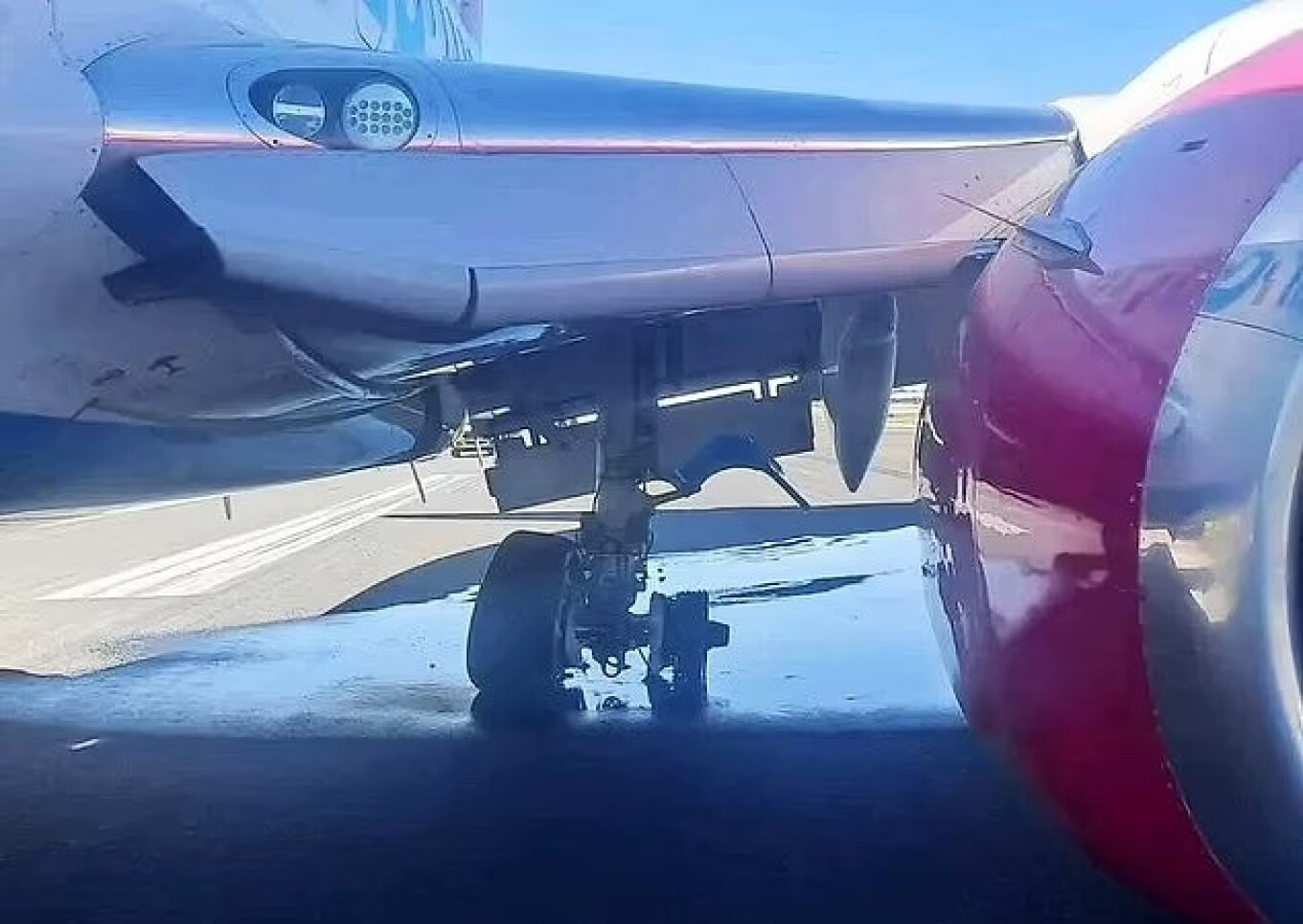 Νότια Αφρική: Άλλο ένα περιστατικό για τη Boeing – Αεροσκάφος έχασε τον τροχό του κατά την απογείωση