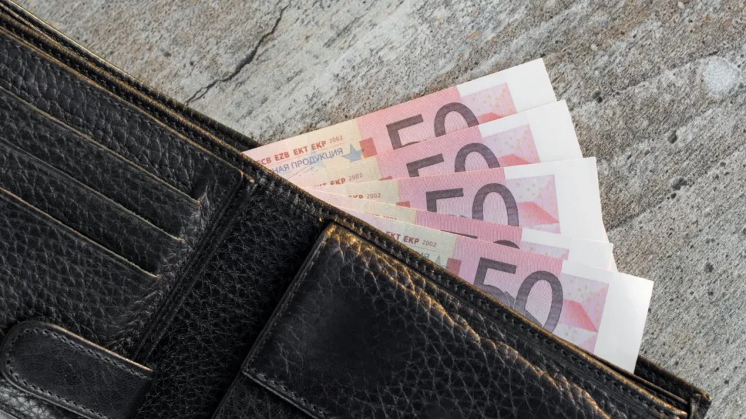 e-ΕΦΚΑ – ΔΥΠΑ: Ξεκινούν αύριο Δευτέρα οι πληρωμές για άδεια μητρότητας και το πρόγραμμα «Σπίτι μου»