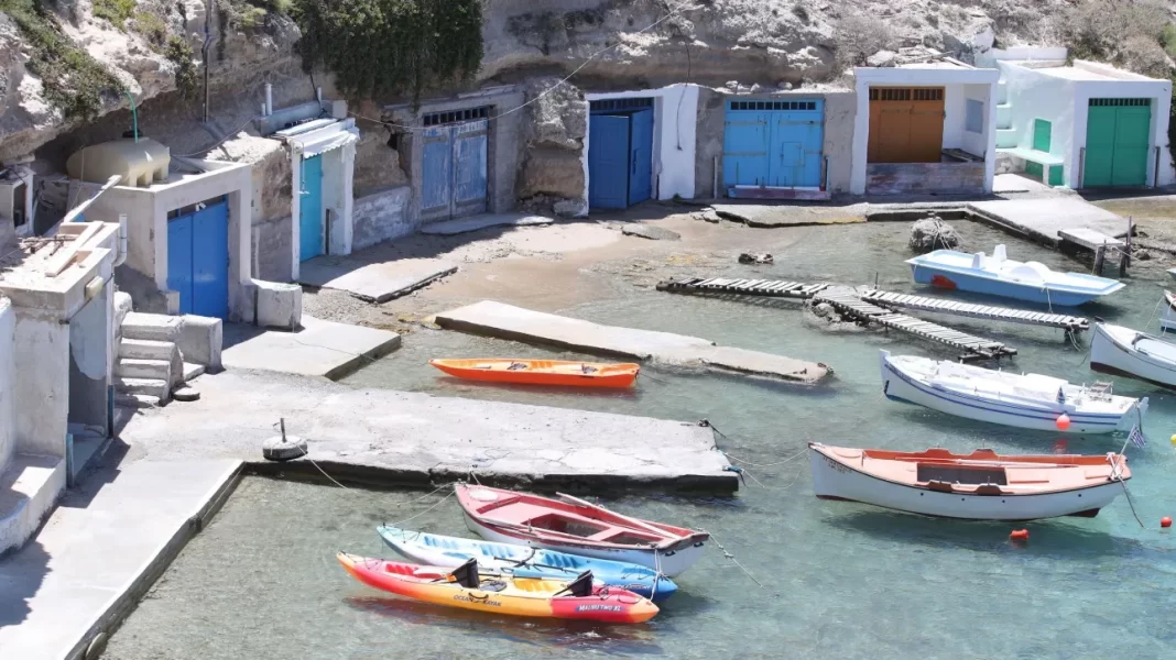 National Geographic: Η Μήλος «κορυφαίος» προορισμός για το 2024
