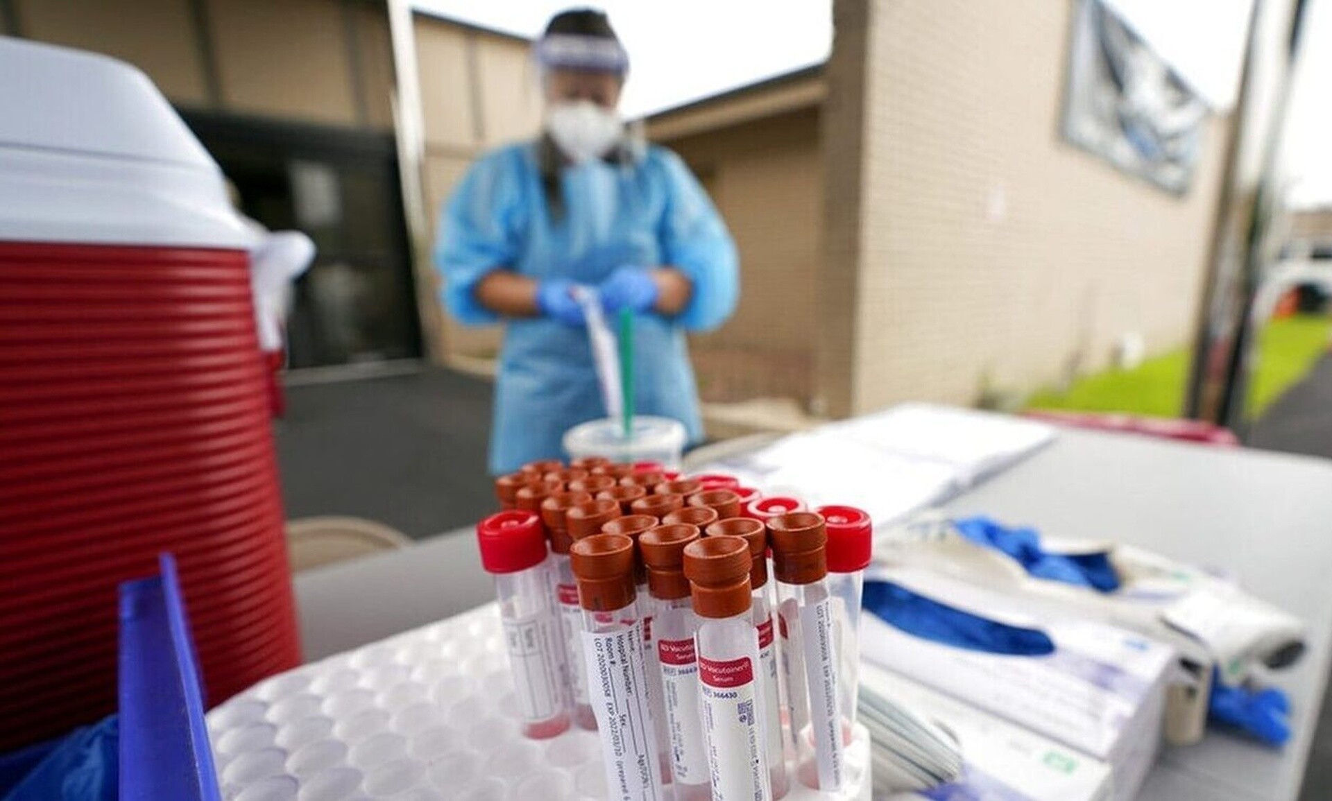 ΕΟΔΥ: 6 θάνατοι από covid-19, 6 διασωληνωμένοι, ένα σοβαρό κρούσμα γρίπης