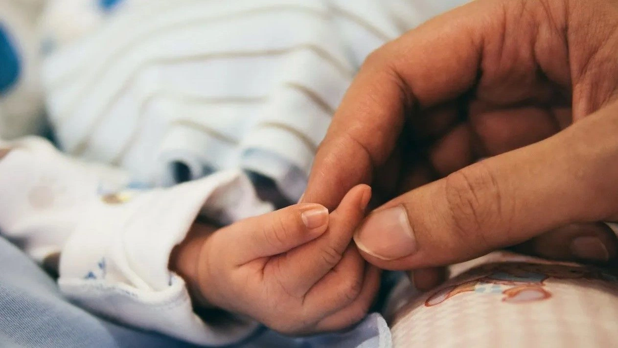 Πότε θα καταβληθεί το επίδομα μητρότητας, πώς υπολογίζεται