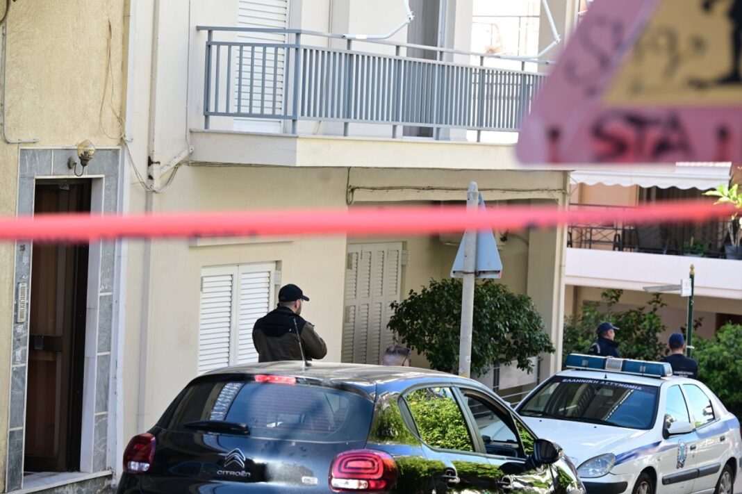 Ηλιούπολη: Αποκλείεται να το έκανε, υπεραγαπούσε τη μητέρα του, λέει η θεία του 36χρονου