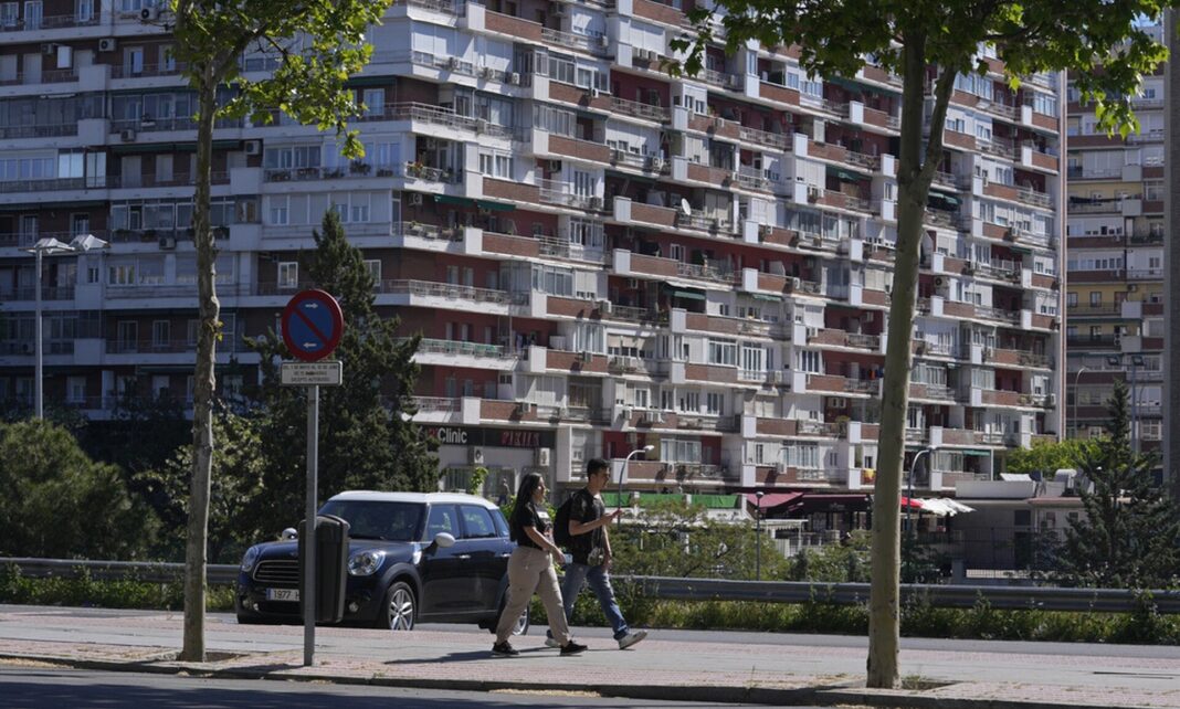 Η Ισπανία προχωρά στην κατάργηση της Golden Visa στην αγορά ακινήτων