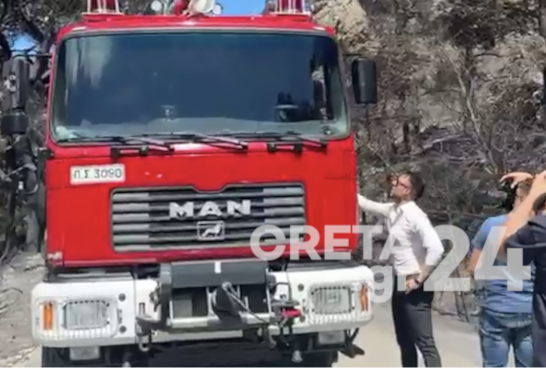 Στο εργοτάξιο του ΒΟΑΚ στη Νεάπολη και στις καμένες εκτάσεις στην Ιεράπετρα ο Στέφανος Κασσελάκης