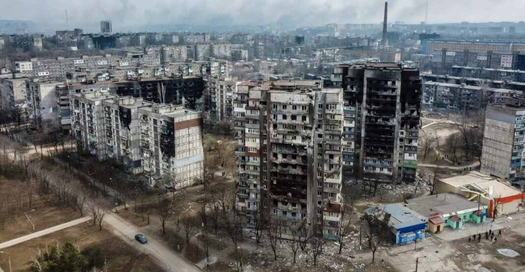 Πόλεμος στην Ουκρανία: Το Βερολίνο προειδοποιεί τις γερμανικές επιχειρήσεις που ανοικοδομούν τη Μαριούπολη