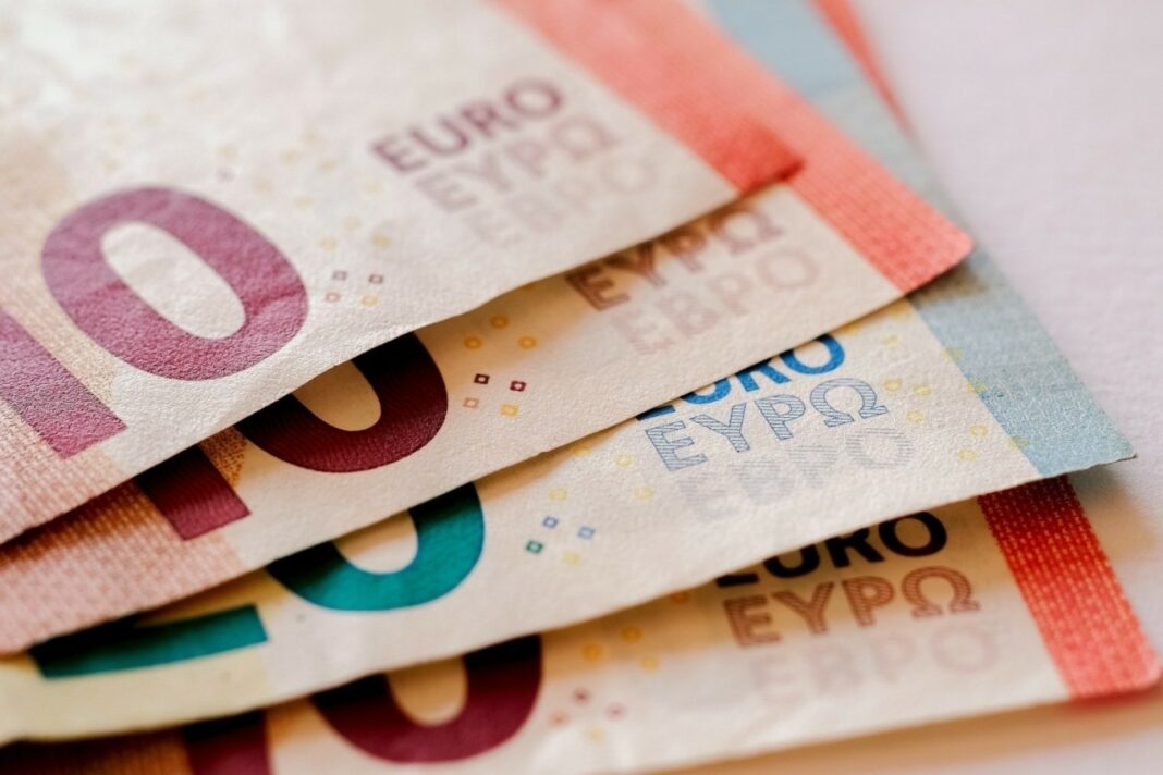 Ελάχιστο Εγγυημένο Εισόδημα: 303.000 δικαιούχοι στις 13 Περιφέρειες θα λάβουν για στήριξη 400 εκατ. ευρώ