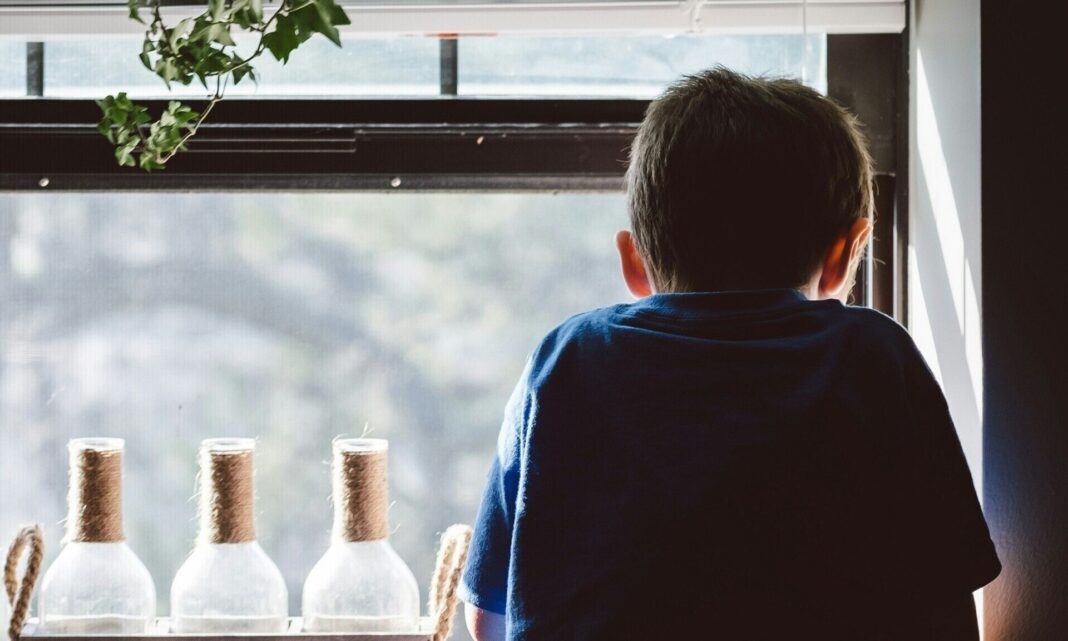 «Τα ερωτικά παιχνίδια ήταν για προσωπική μου χρήση», ισχυρίζεται ο αρχαιοφύλακας