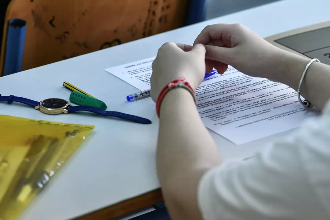 Πανελλήνιες 2024: 5 χρήσιμες συμβουλές για να αντιμετωπίσετε το άγχος – Το πρόγραμμα των εξετάσεων