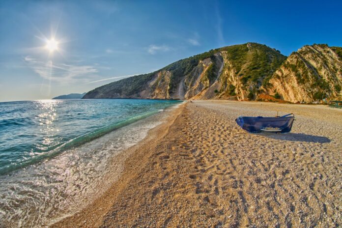Tripadvisor: Ελληνικές παραλίες στις 10 πιο βιώσιμες του κόσμου