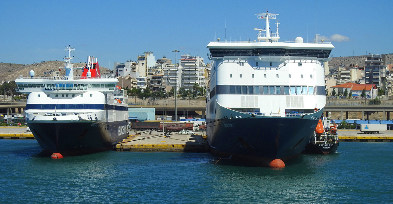 Δεμένα τα πλοία στα λιμάνια την Τετάρτη 17 Απριλίου λόγω απεργιακών κινητοποιήσεων