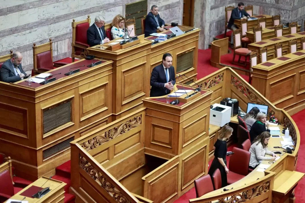 Βουλή: Υπερψηφίστηκε το σχέδιο νόμου για τις ψηφιακές υπηρεσίες