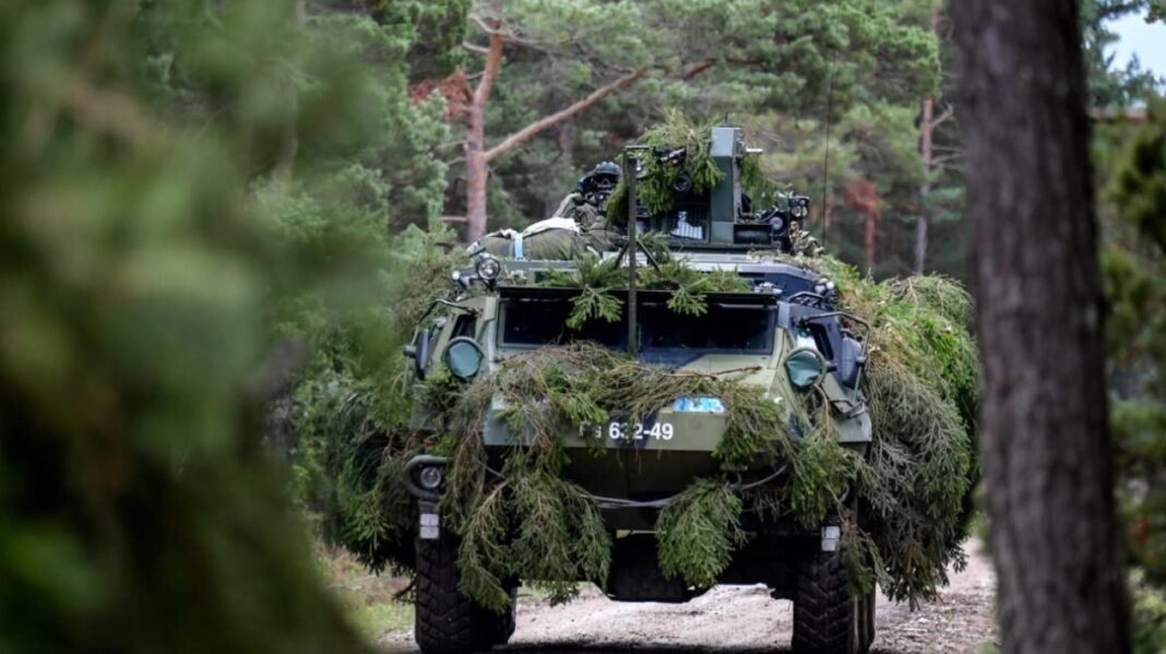 Σουηδία: Στέλνει τάγμα στη Λετονία στο πλαίσιο του ΝΑΤΟ