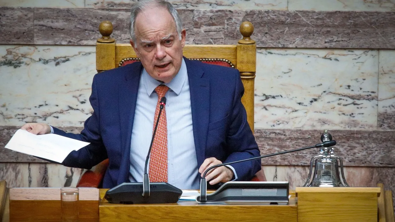 Τασούλας: Αποπομπή 15 ημερών για τον Φλώρο από τις εργασίες της Βουλής – Αίτημα για άρση ασυλίας