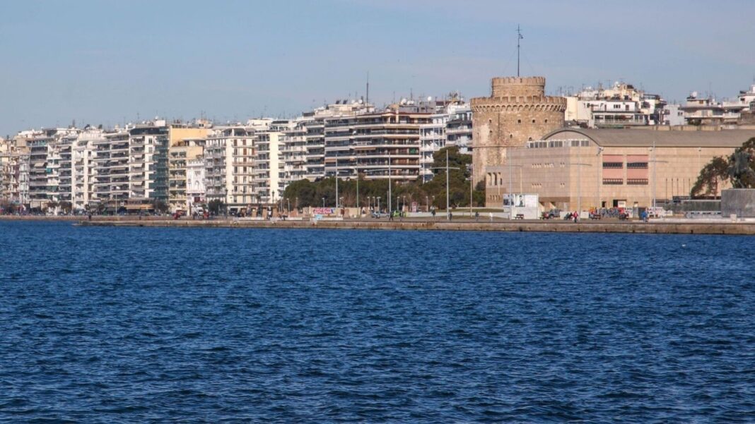 Νεκρή γυναίκα που έπεσε στον Θερμαϊκό