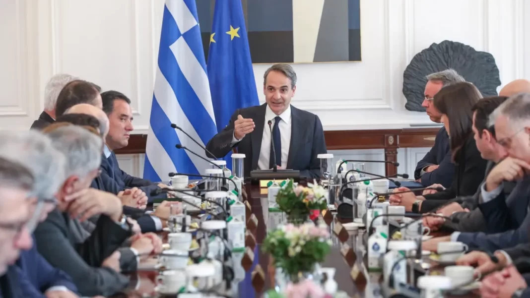 Υπουργικό Συμβούλιο: Ανακοινώνεται το bonus παραγωγικότητας για όλο το Δημόσιο - Τι προβλέπει