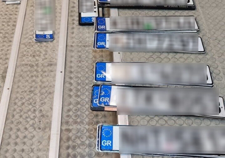 Ηράκλειο: «Σαφάρι» της Δημοτικής Αστυνομίας για παράνομη στάθμευση σε πεζοδρόμους του κέντρου
