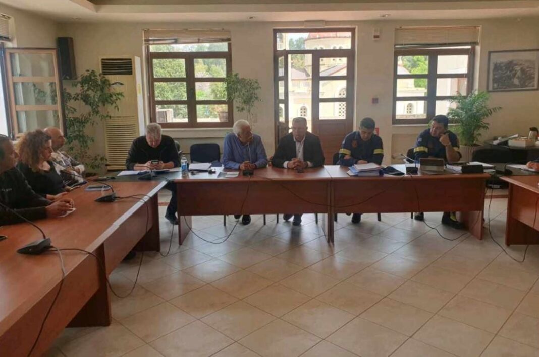 Συνεργασία για την αντιπυρική περίοδο στον Δήμο Αποκορώνου