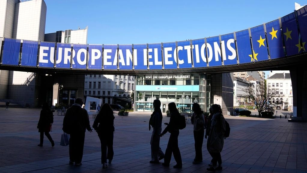 Ευρωεκλογές 2024: Ο αριθμός των ευρωβουλευτών ανά χώρα – Πόσους εκλέγει η Ελλάδα
