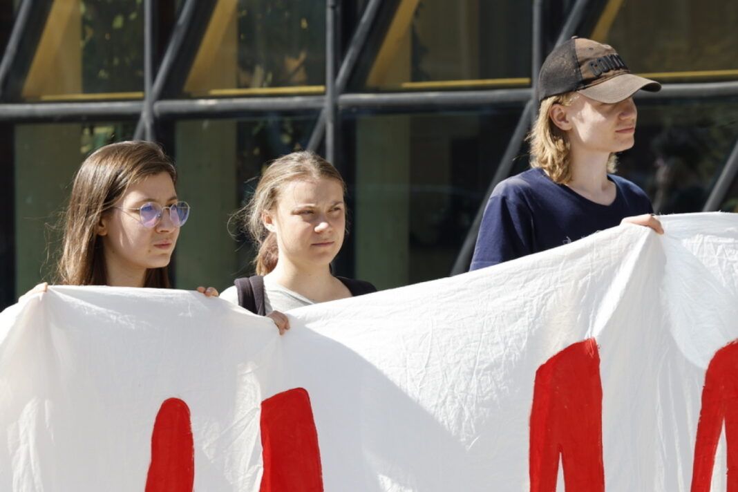 Σουηδία: Πρόστιμο 6.000 κορωνών στην Γκρέτα Τούνμπεργκ επειδή απέκλεισε την είσοδο του κοινοβουλίου