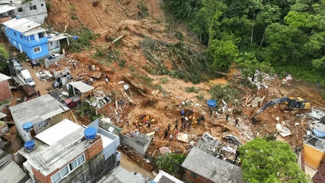 Βραζιλία: 37 νεκροί και 74 αγνοούμενοι από τις πλημμύρες - Επλήγη και το Πόρτο Αλέγκρε