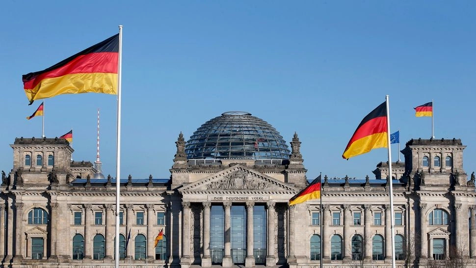 Στον πάγο οι σχέσεις Γερμανίας – Ρωσίας: Το Βερολίνο ανακάλεσε στον πρέσβη της στη Μόσχα