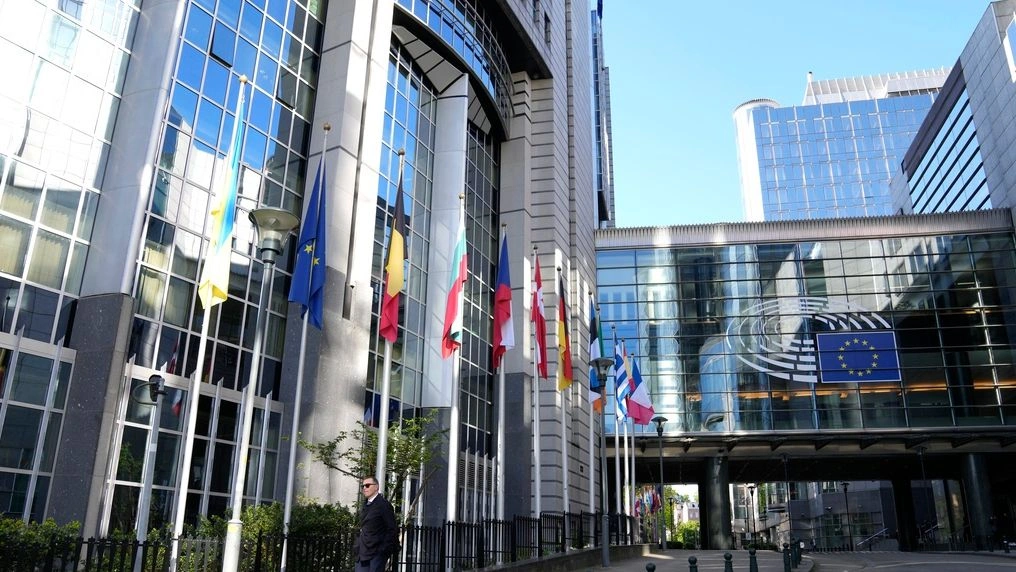 Βέλγιο: Έρευνα από τις γερμανικές Αρχές σε γραφείο ευρωβουλευτή μετά τη σύλληψη συνεργάτη του