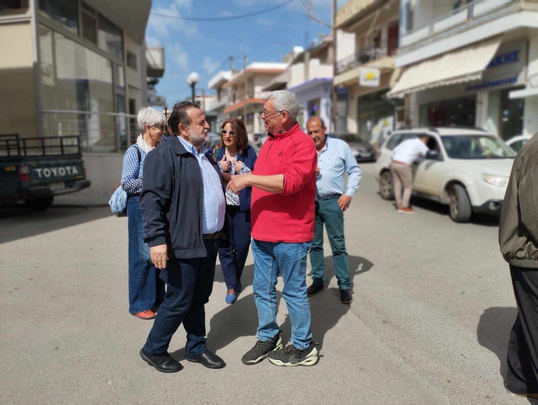 Βόλτα σε Αρκαλοχώρι και Καστέλλι και ευχές με τον κόσμο για το Δήμαρχο Μινώα Πεδιάδας Βασίλη Κεγκέρογλου