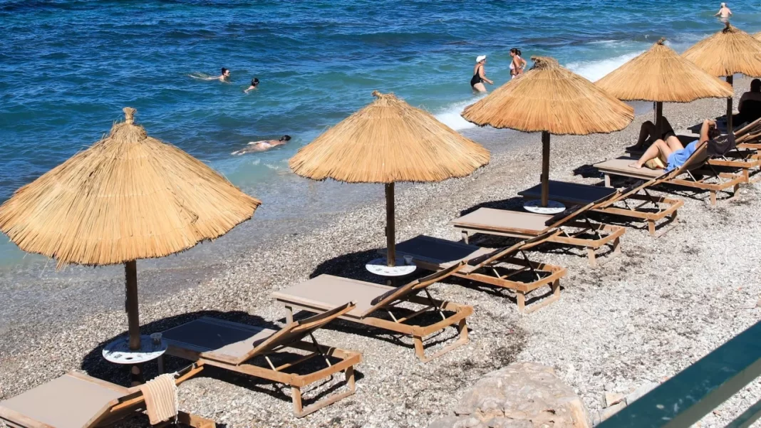 Πάνω από 1.200 ηλεκτρονικές δημοπρασίες για παραχωρήσεις σε παραλίες έως 31 Μαΐου
