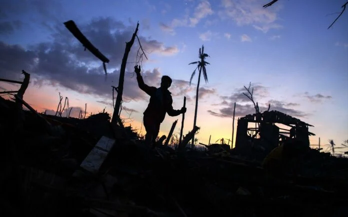 Επιστήμονες: «Η χαρούμενη εποχή του καλοκαιριού γίνεται όλο και περισσότερο μια περίοδος φόβου για επικείμενο κίνδυνο»