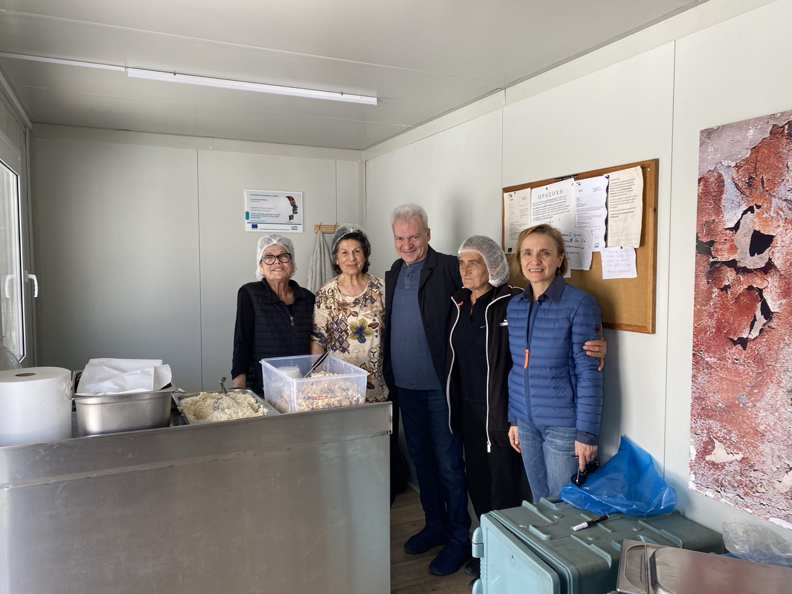 Ο Αλέξης Καλοκαιρινός κοντά στους συνανθρώπους μας που χρειάζονται αλληλεγγύη και στήριξη