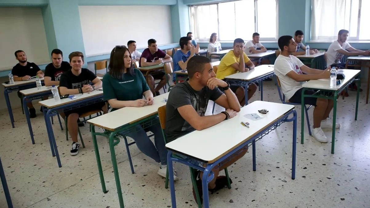 Πανελλαδικές 2024: Το κλείσιμο των σχολείων – Τι ισχύει με τις ευρωεκλογές