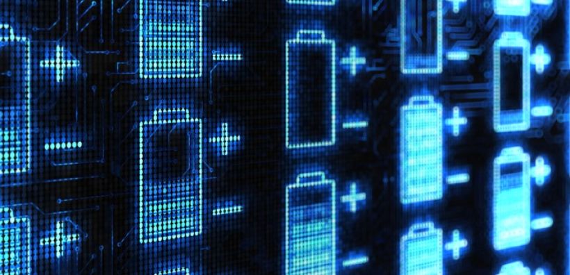 Σημαντική υποχώρηση φέτος στις τιμές των μπαταριών - Τι δείχνουν τα πιο πρόσφατα στοιχεία