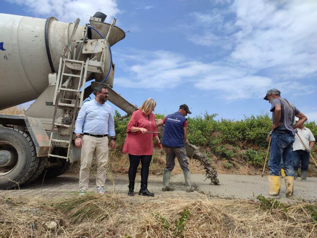 erga_1 Συνεχίζονται οι εργασίες τσιμεντοστρώσεων και ασφαλτοστρώσεων στο Δήμο Ηρακλείου