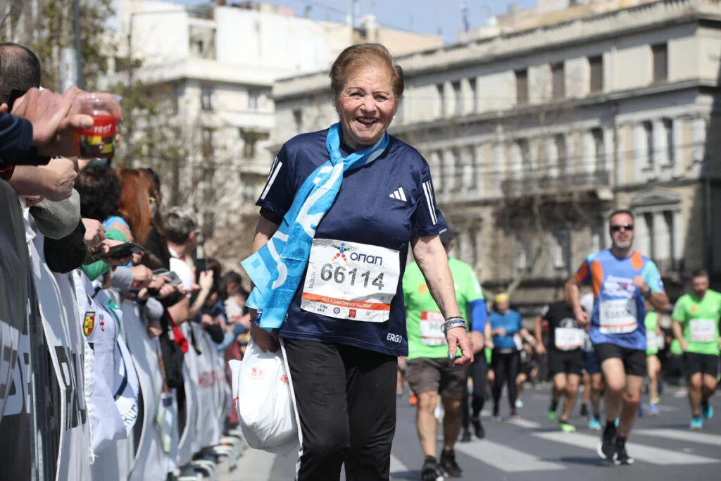 Σταματία Φώτα, η 91χρονη μαραθωνοδρόμος που συνεχίζει ακάθεκτη!