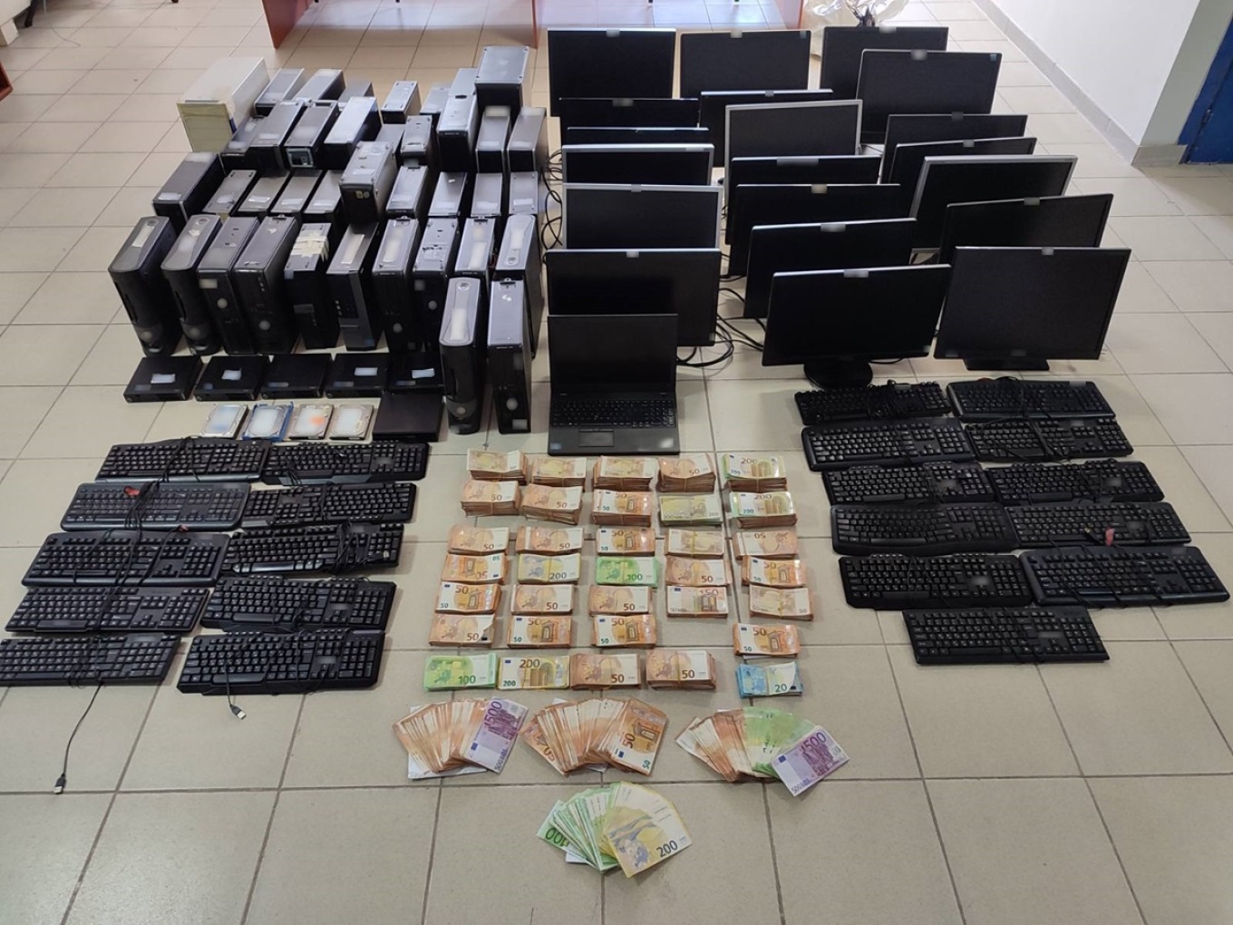 Εξαρθρώθηκε συμμορία παράνομου τζόγου - Έξι συλλήψεις, πάνω από €375.000 τα κέρδη