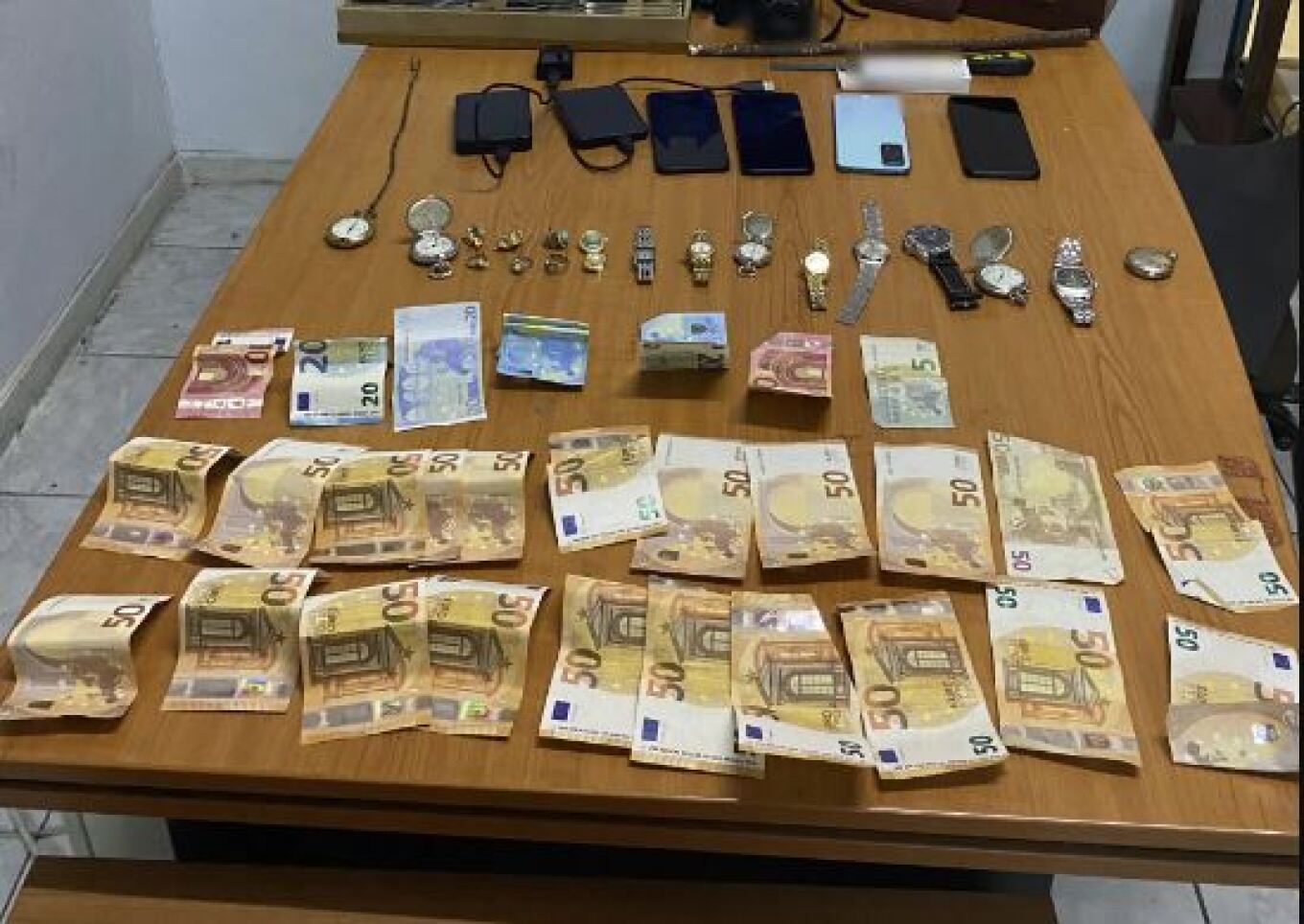 Εξαρθρώθηκε συμμορία που είχε ρημάξει σπίτια