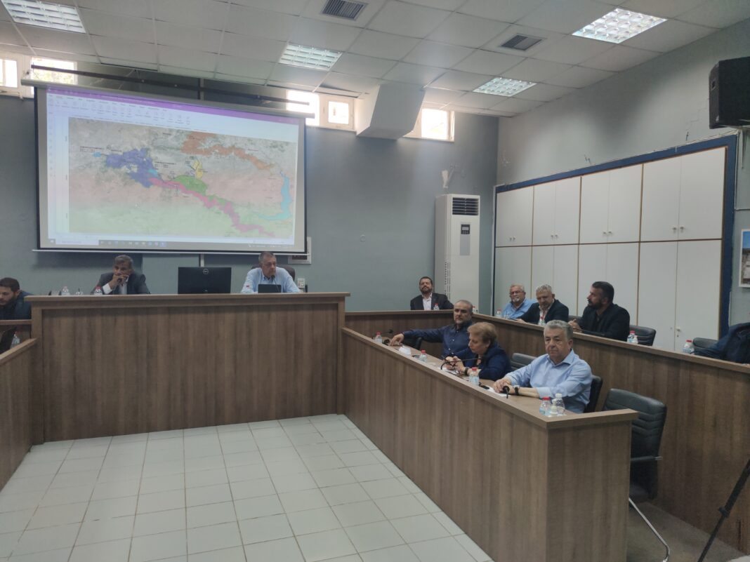 Στην παρουσίαση της μελέτης του έργου κατασκευής του φράγματος Πλατύ ο Δήμαρχος Γόρτυνας