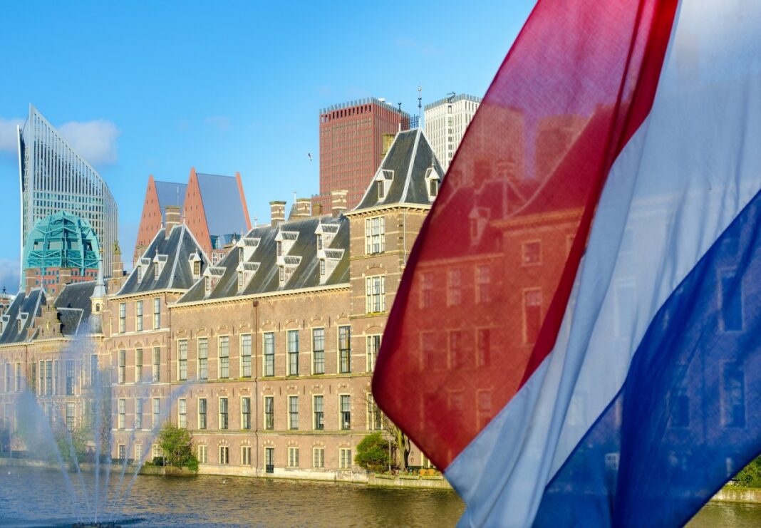 Ολλανδία: Συμφώνησαν για σχηματισμό δεξιάς κυβέρνησης συνασπισμού - Συμμετέχουν τέσσερα κόμματα