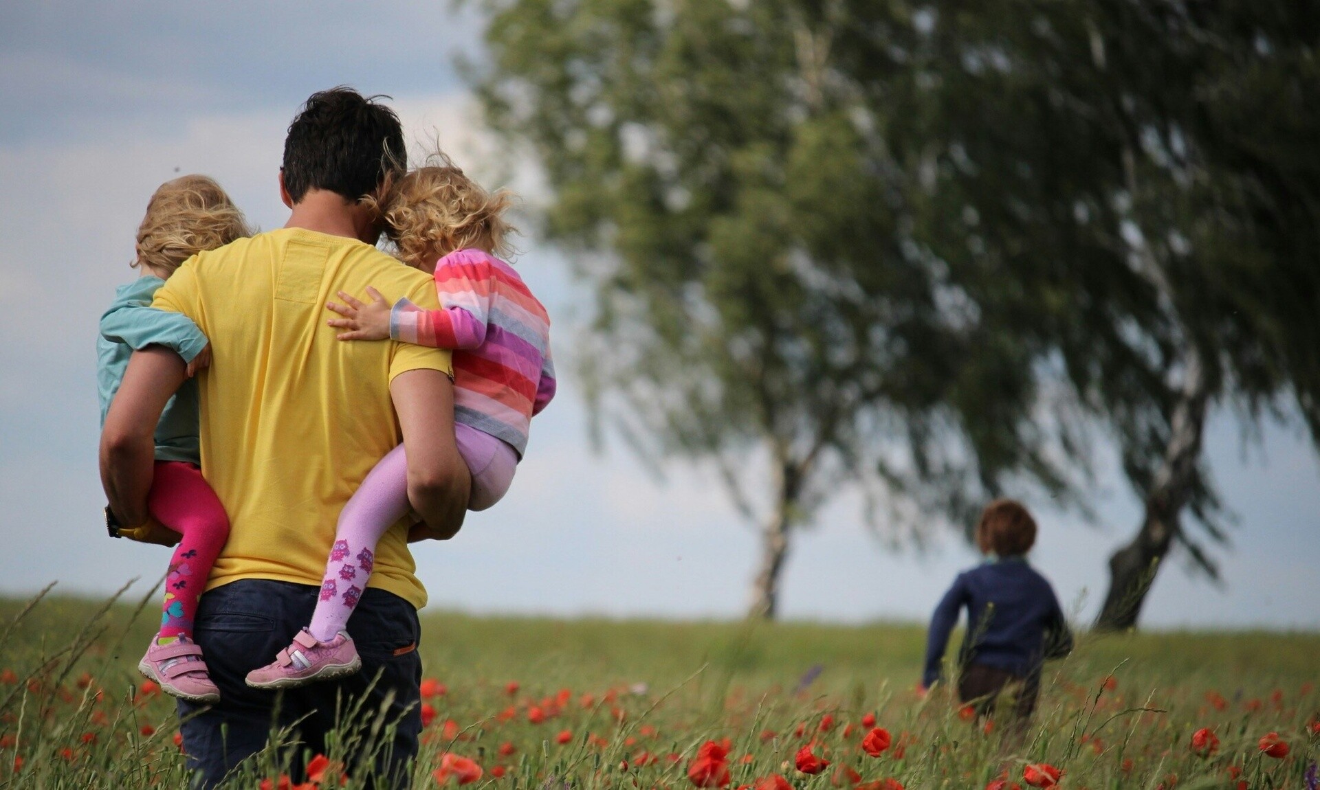 Προσοχή στους γονείς: Ποιοι χάνουν το επίδομα παιδιού από 1η Ιουλίου