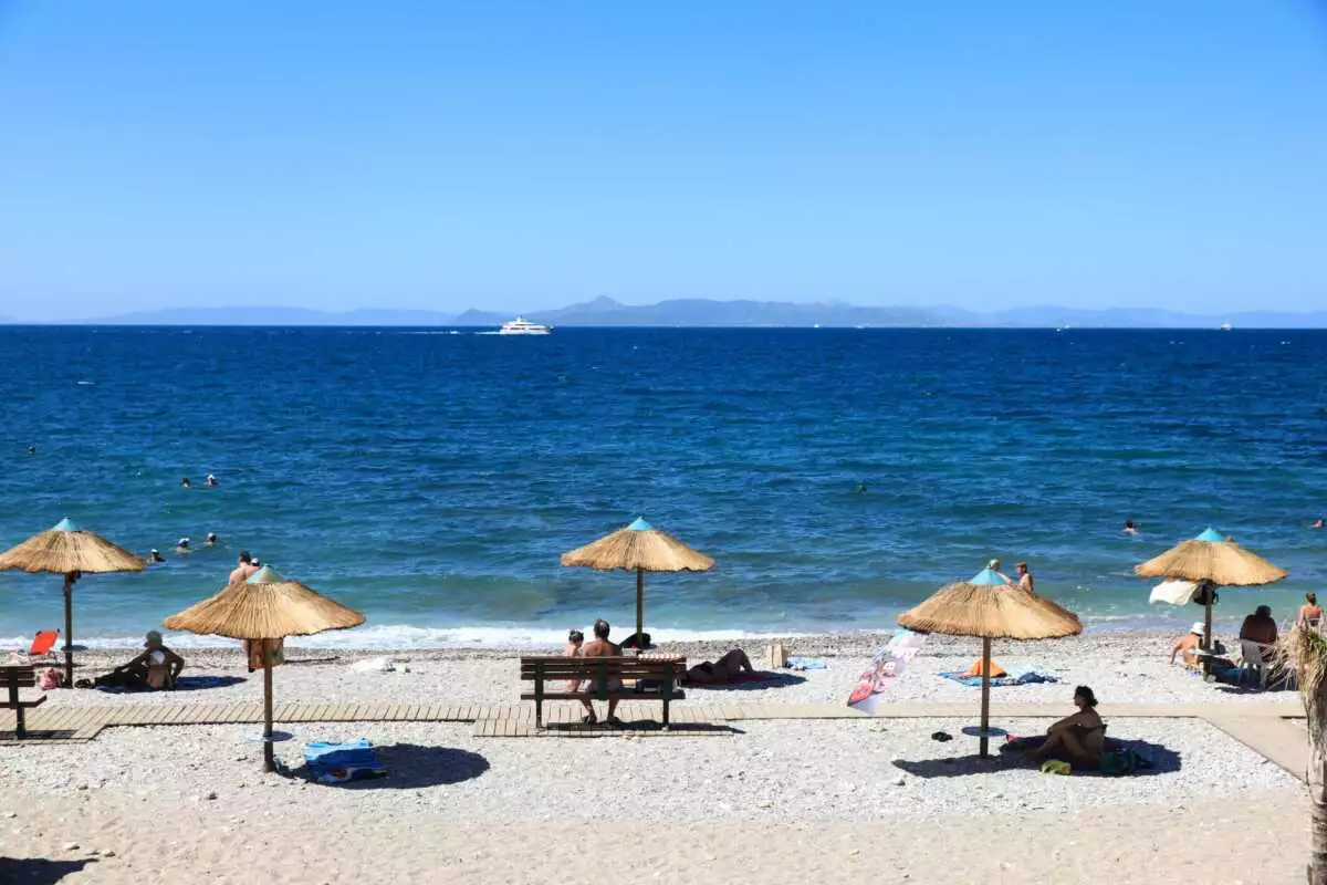 Πάνω από 4.500 έλεγχοι καταγγελιών σε 150 παραλίες όλης της χώρας