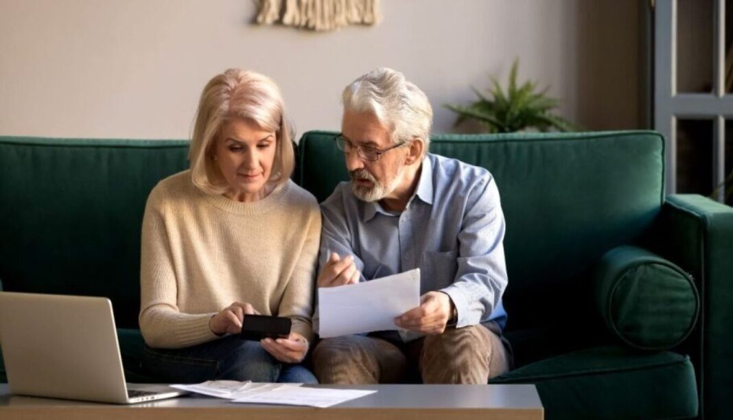 Σε επίπεδα ρεκόρ ο αριθμός των εγγραφών στην πλατφόρμα δήλωσης απασχόλησης συνταξιούχων