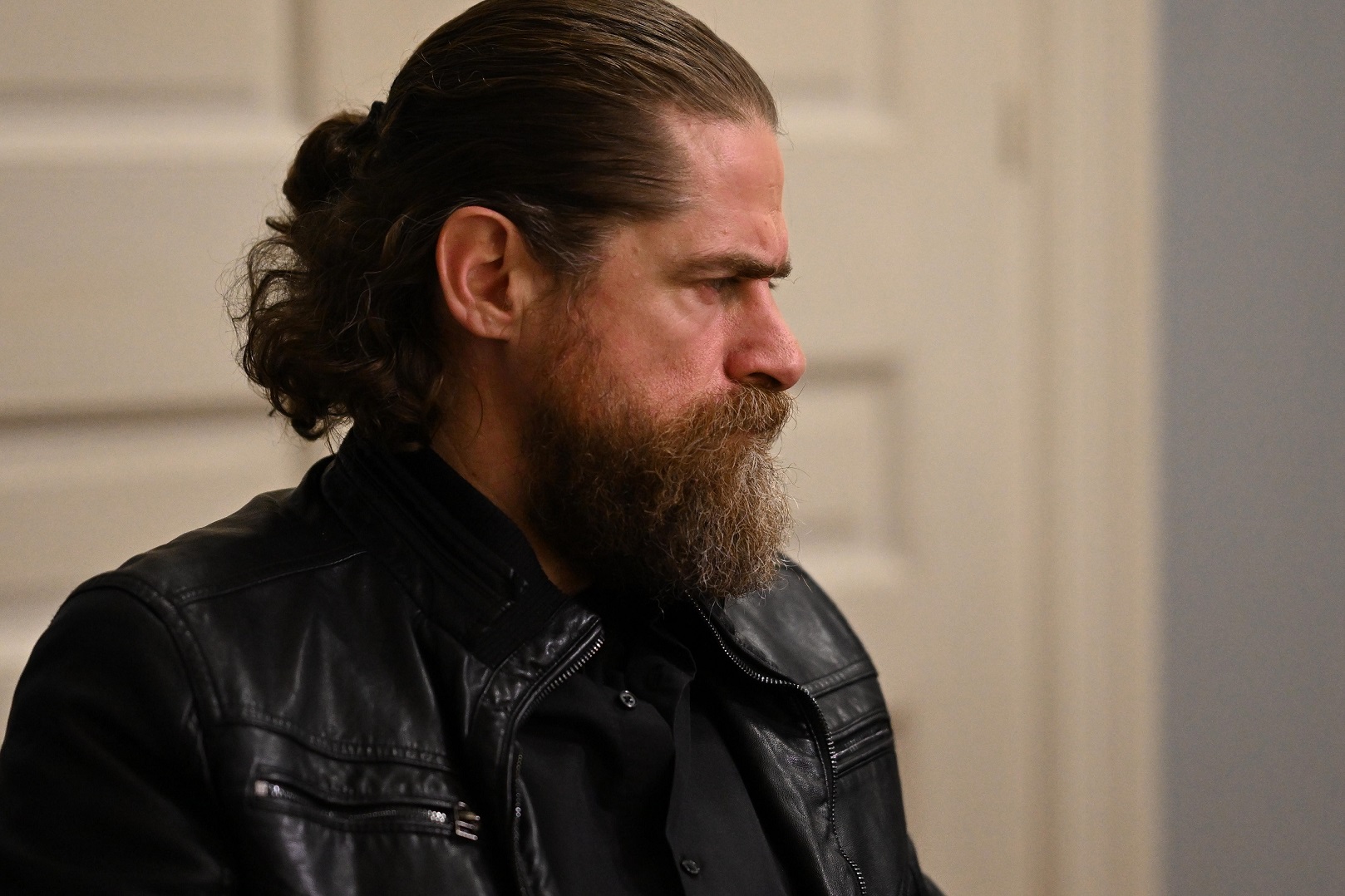 Σασμός: Ο Μαθιός, σε απόγνωση, σκέφτεται την πρόταση του Χρήστου να ομολογήσει τον φόνο του Στεφανή