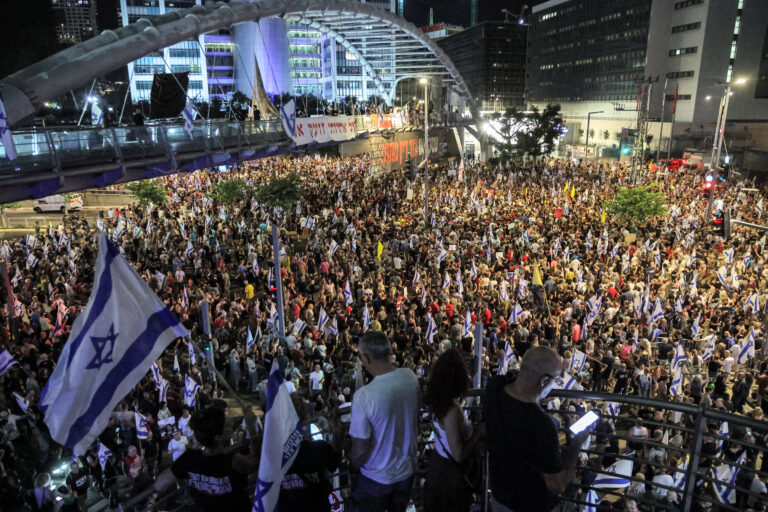 Ισραήλ: Χιλιάδες διαδηλωτές απαίτησαν συμφωνία απελευθέρωσης των ομήρων