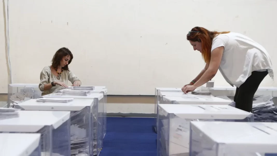 ΥΠΕΣ: 178,809 ψήφισαν με επιστολική - Πότε θα έχουμε την πρώτη εκτίμηση συμμετοχής στις εκλογές