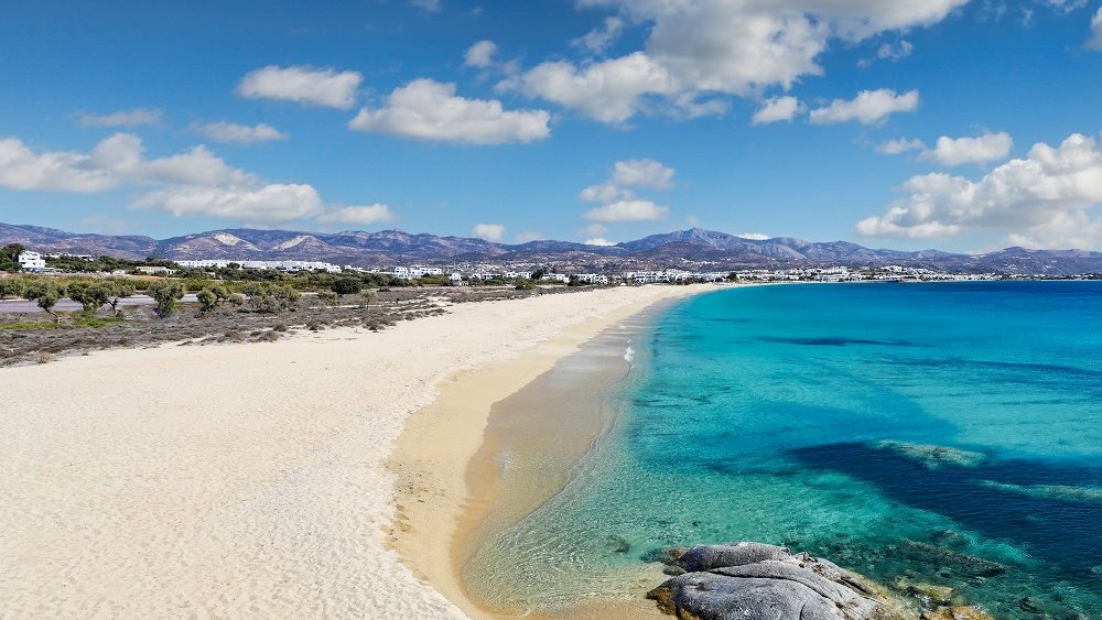 Ολοκληρώθηκε το 80% των ηλεκτρονικών δημοπρασιών για αιγιαλό και παραλίες