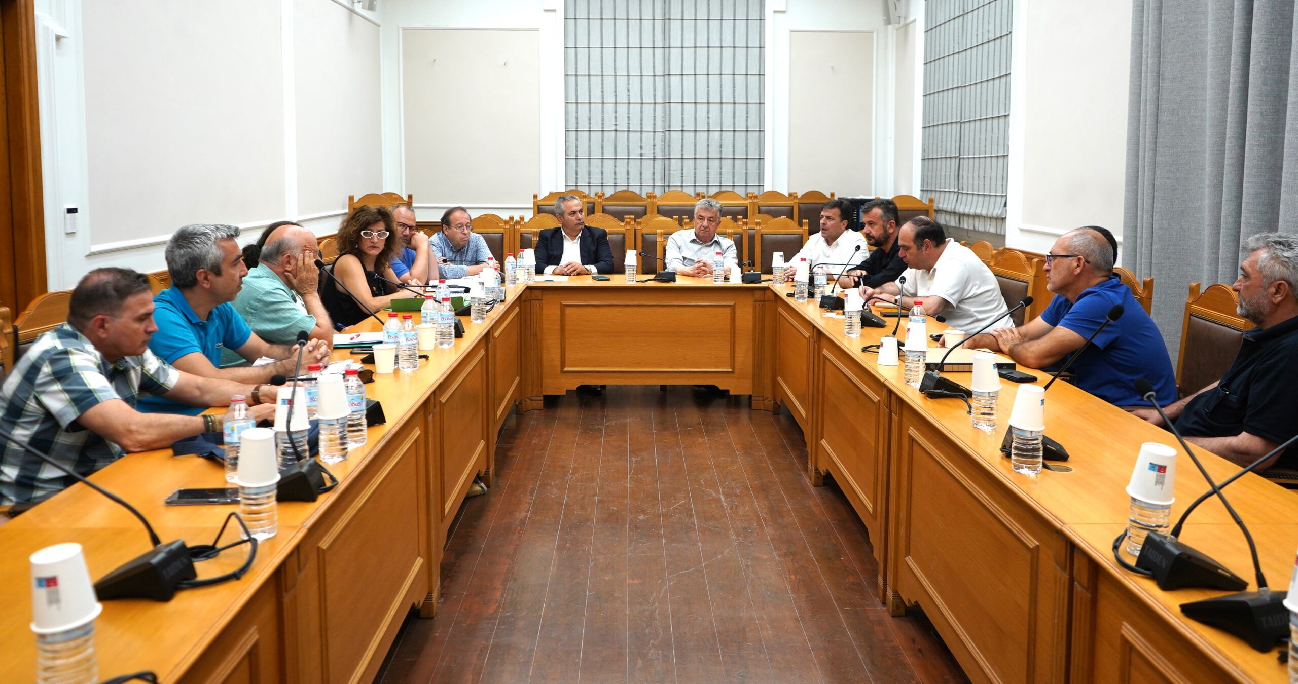 Σύσκεψη στη Περιφέρεια Κρήτης για την επικείμενη έμφραξη του φράγματος Πλακιώτισσας