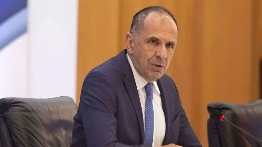 Πολλαπλά μηνύματα Γεραπετρίτη με αποδέκτες Τουρκία και Σκόπια – Το χαρτοφυλάκιο Επιτρόπου Άμυνας