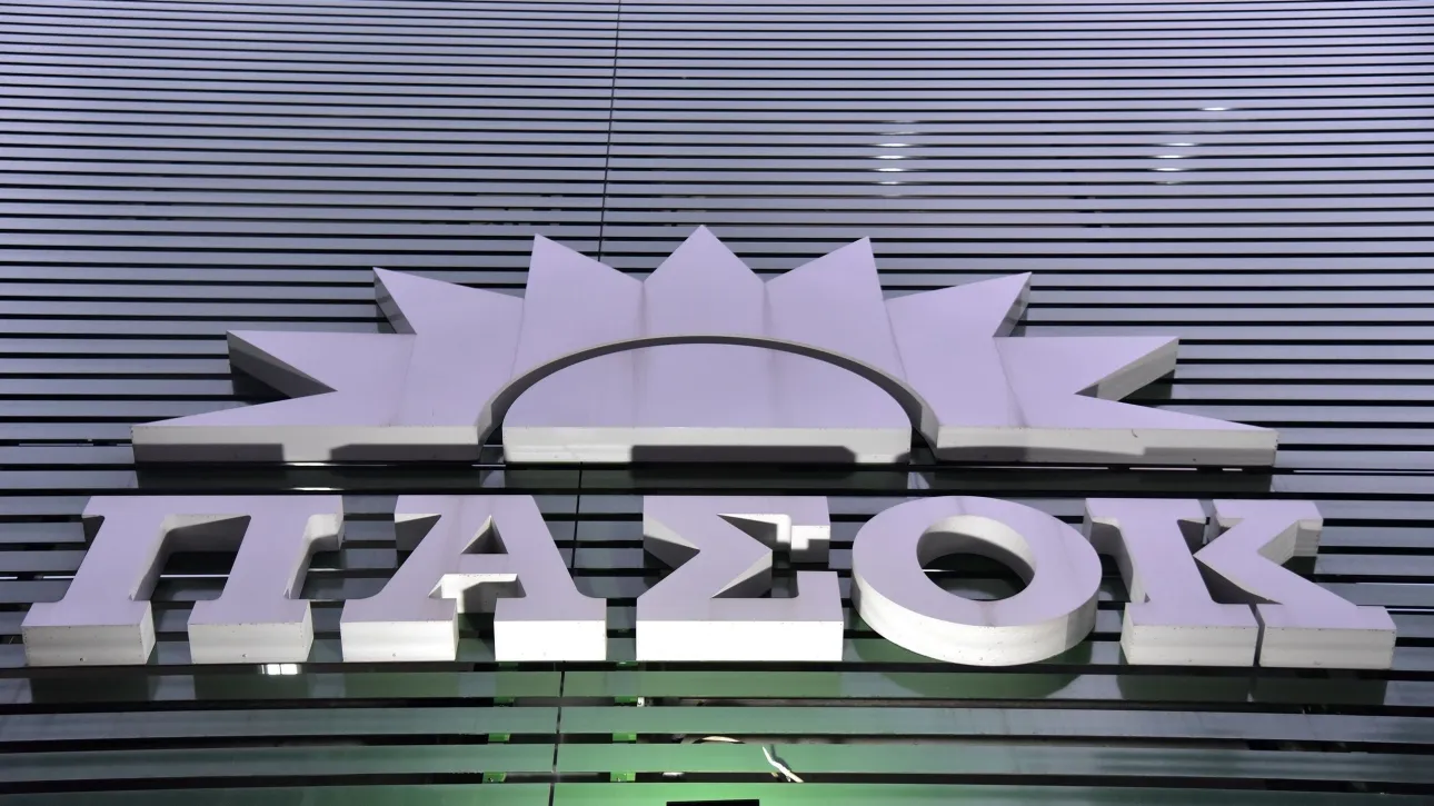 ΠΑΣΟΚ κατά Κασσελάκη: Η αξιοπιστία πιστοποιείται από ταύτιση λόγων και πολιτικών