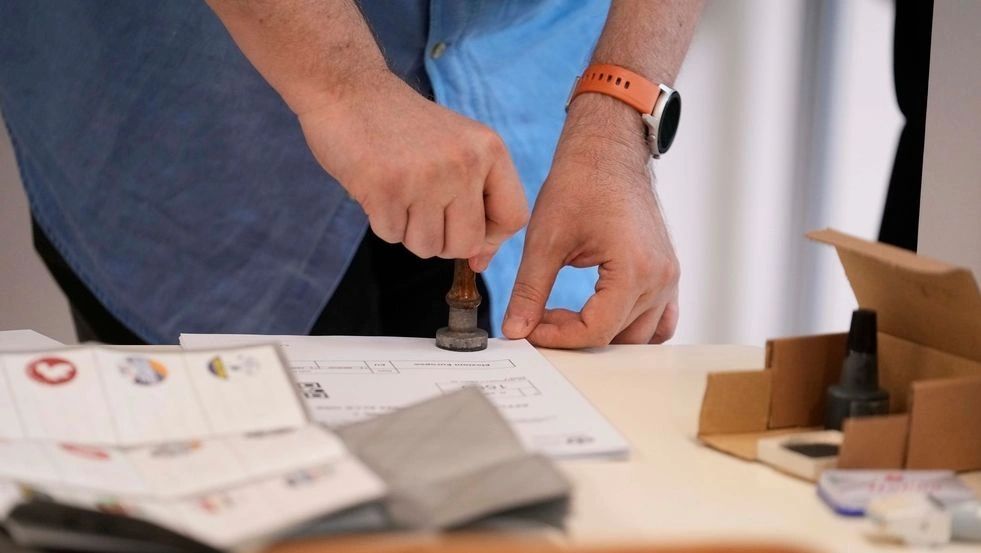 Ιταλία - Ευρωεκλογές: Στο 14,63% η προσέλευση στις κάλπες την πρώτη ημέρα της ψηφοφορίας
